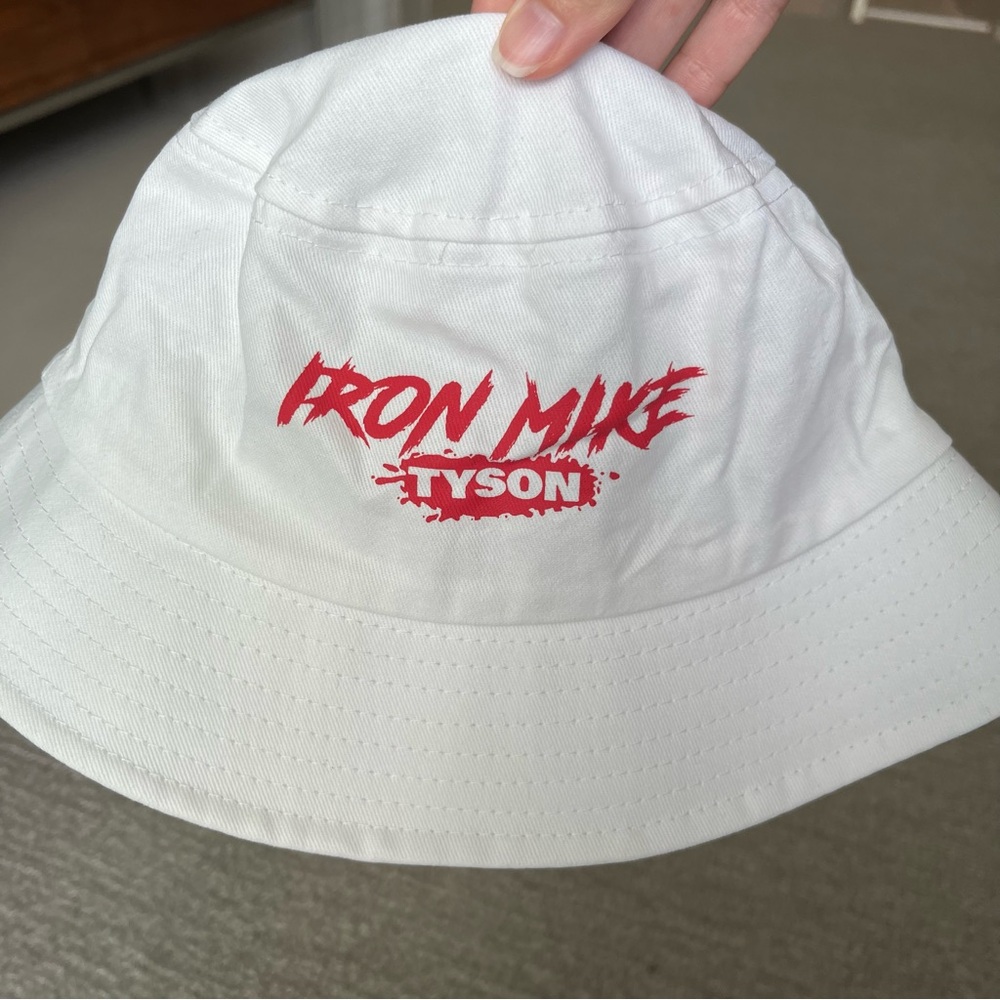 UFC BOXER MIKE TYSON LEGEND Iron Mike Men’s Bucket Hat OS